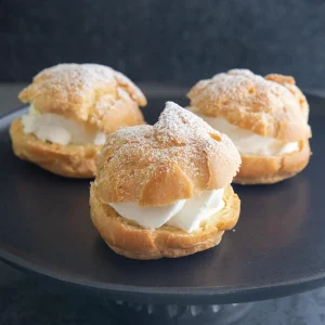 italian cream puffs